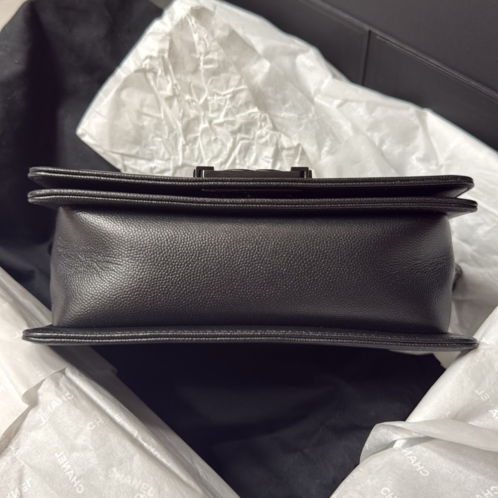 EUC RARE Chanel Small So Black Caviar Boy Quilted Leather Bag CC GORGEOUS!! - Picture 13 of 15